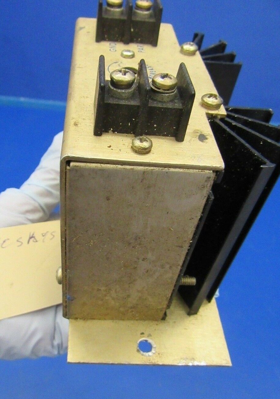 Lamar Voltage Regulator 14V P/N B-00288-1 w/ 8130 (0618-152)