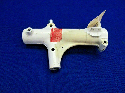 Piper Gear Trunnion Housing P/N 667924-2, 12620-13 (1221-461)