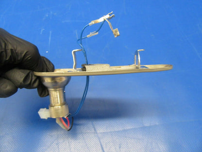Diamond DA40-180 Whelen NAV and Strobe Light Base P/N 02-0350260-00 (0319-214)