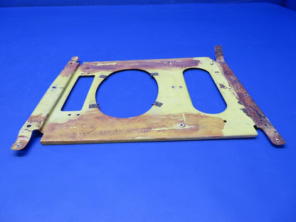Piper PA-31-350 Speaker & Light Mounting Bracket Assy P/N 44811-00 (1122-384)