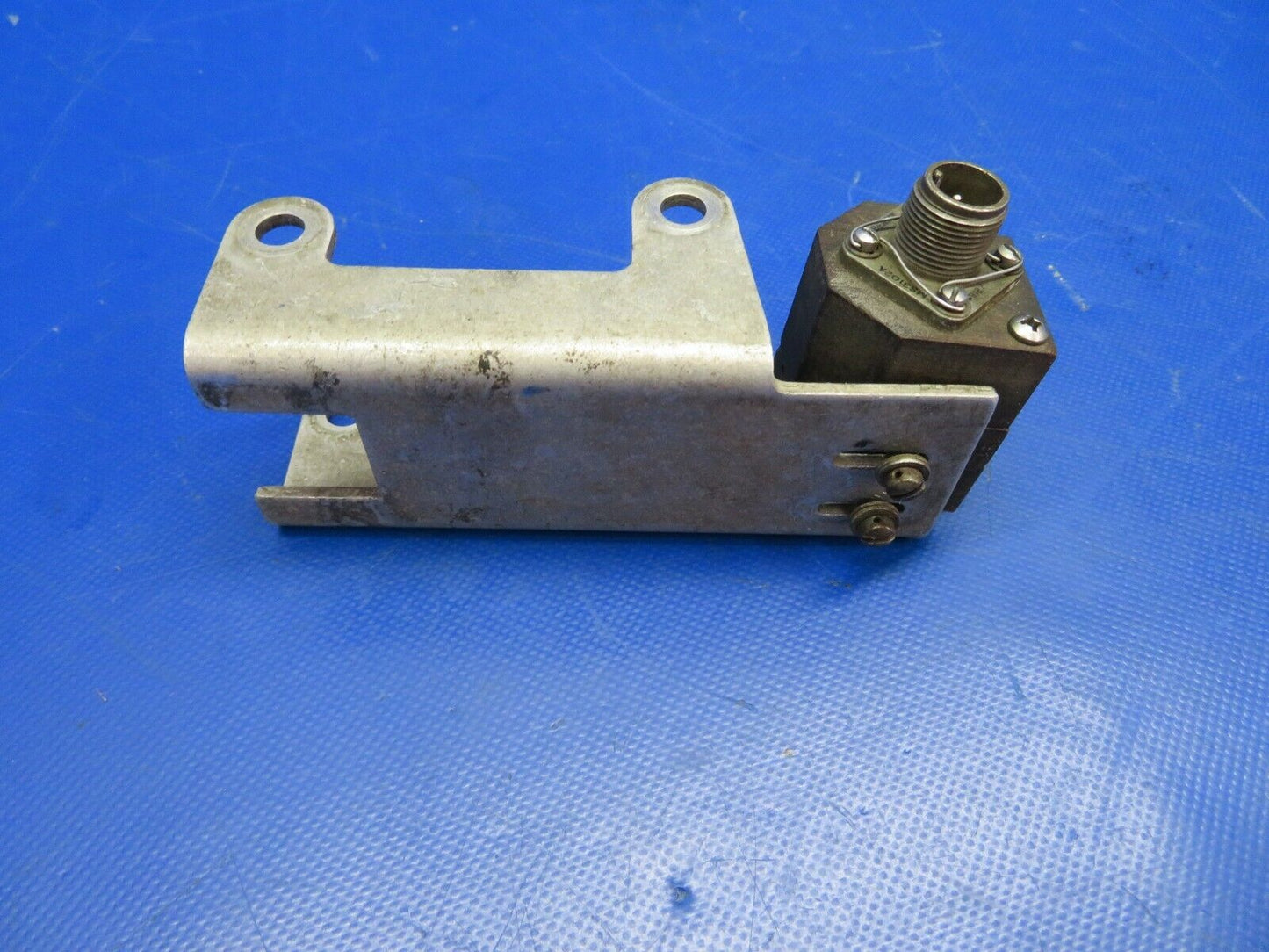Beech Baron 58P De Ice Brush Block 4E1817 (0320-307)