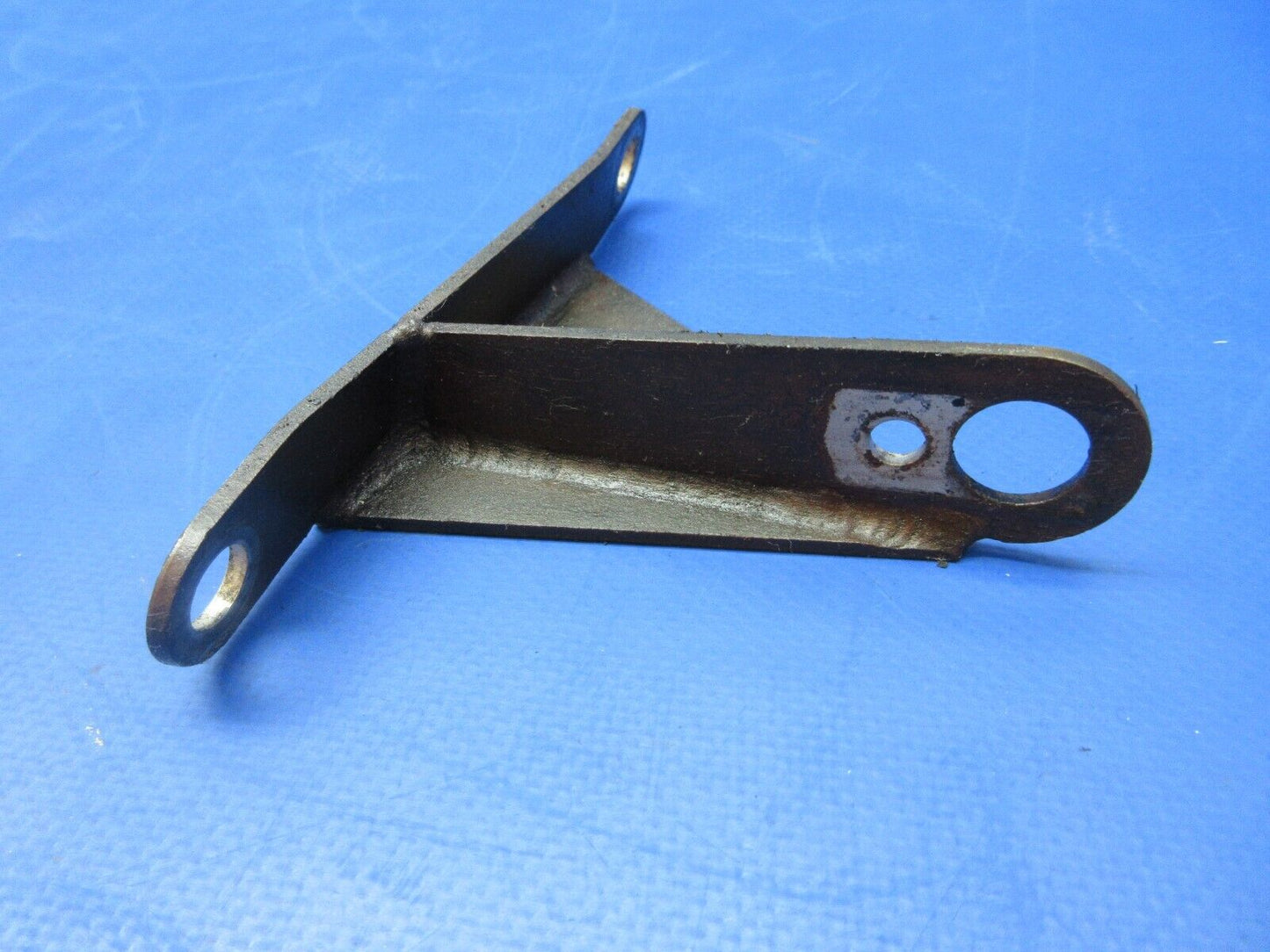 Continental TSIO-360 Mixture Control Cable Support P/N 641461 (0623-204)