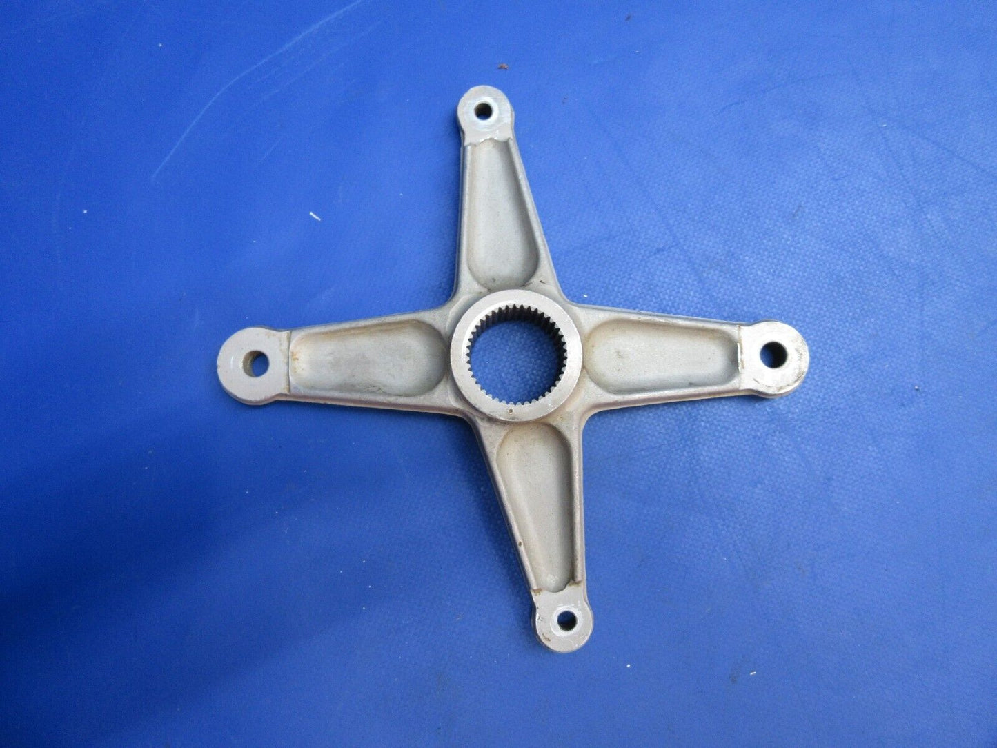 Beech C-35 Bonanza Main Gear Retract Actuator Arm P/N 45-810090 (1023-897)
