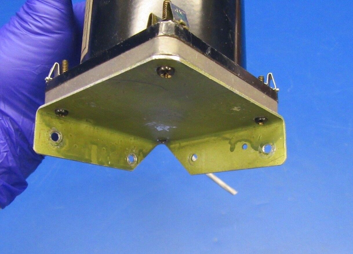 Cessna 210 E Trans-Cal Pressure Altitude Digitizer P/N D120-P2-T (0618-35)