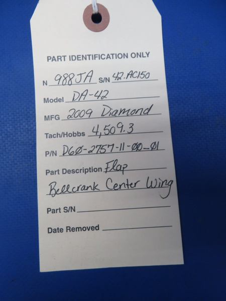 Diamond DA-42 Flap Bellcrank Center Wing P/N D60-2757-11-00_01 (0623-381)