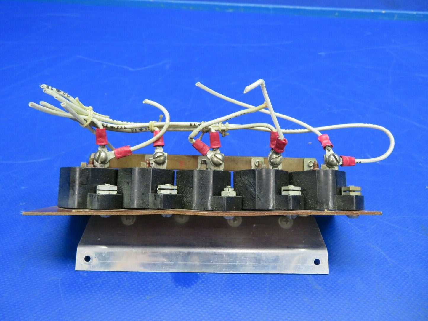 Beech Bonanza G35 Kilxon Circuit Breaker CA-5, CA-10, CA-40 LOT OF 8 (0620-489)
