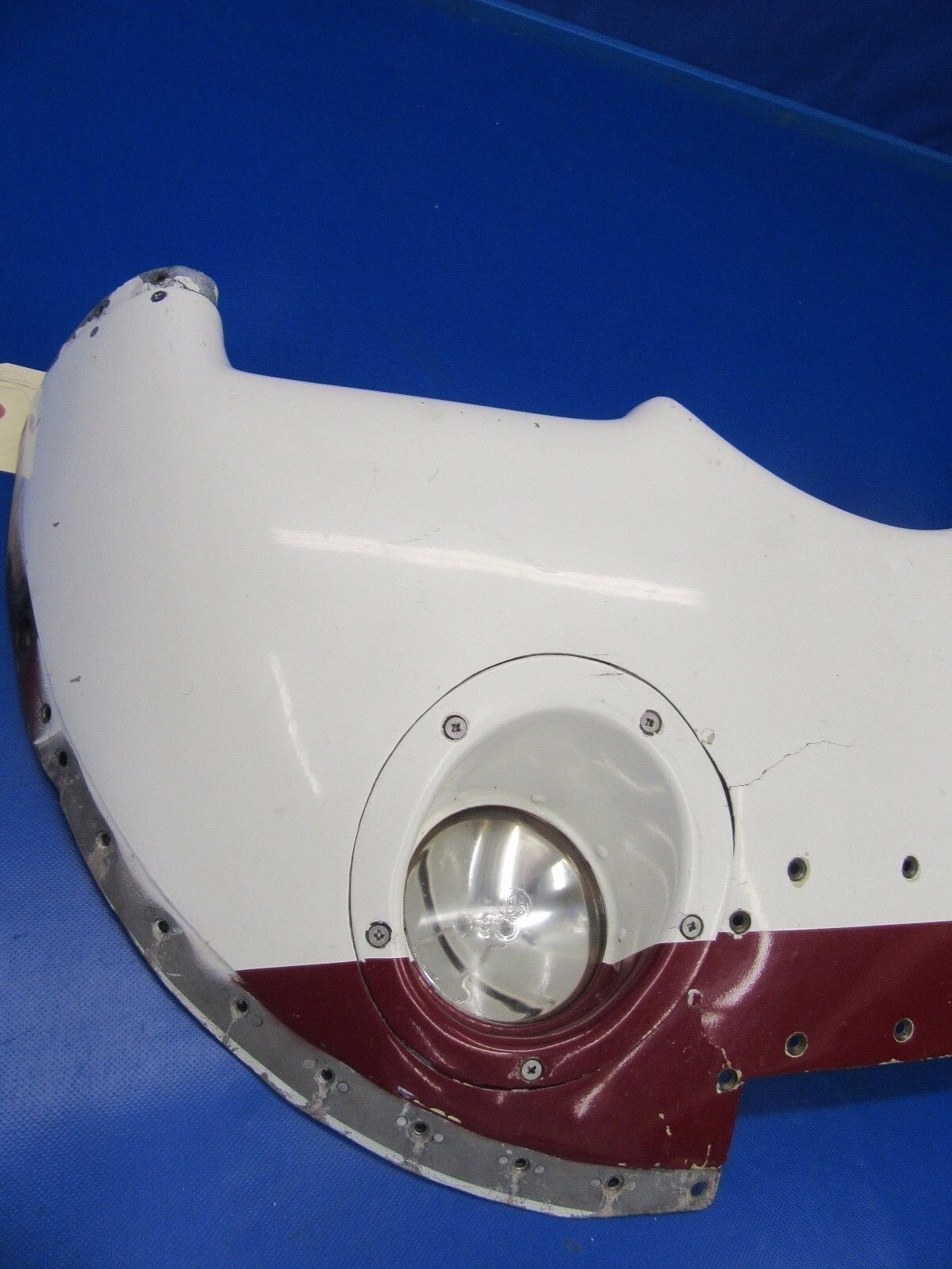 Cessna R182 Nose Cap Lower Cowl - Repairable- P/N 2252021-28 (0917-70)