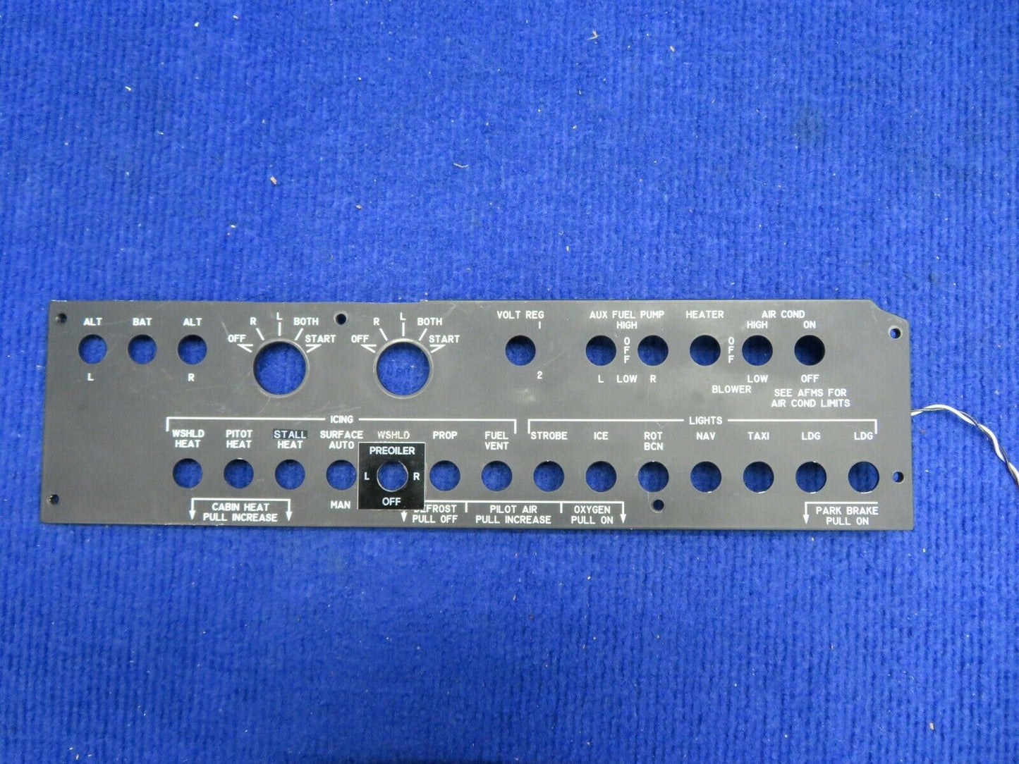 Beech 58 Baron Panel Lighted P/N 96-384043-39 (0322-728)