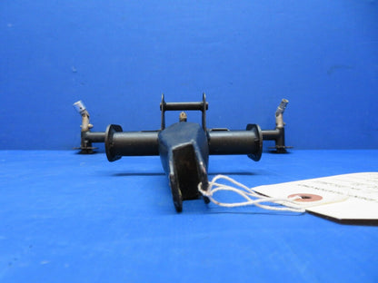 Piper PA-28R-180 Control Column Tee Bar Assy P/N 67219-02 (1123-427)