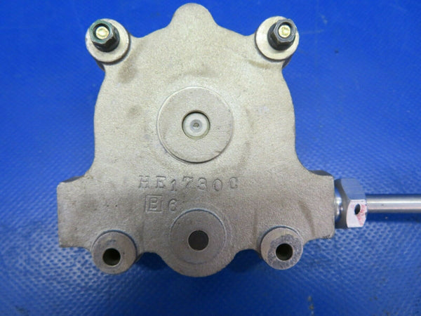 Beech Baron 58P Janitrol Fuel Selector Control RH HE7001-5 (0320-462)