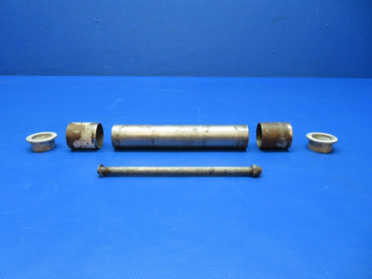 Piper PA-24-180 Nose Wheel Axle Spacer & Plug Assy P/N 86062-86 (1223-278)