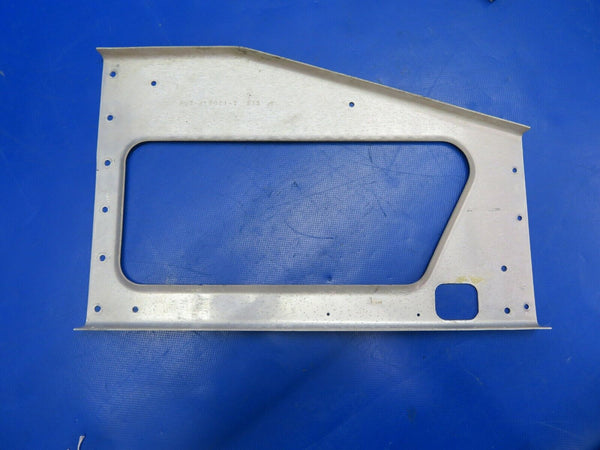 Beech Baron 58P Radar Mounting Bracket P/N 002-410071-7, 102-320052-3 (0420-136)