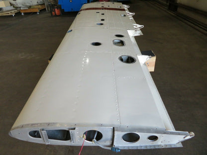 1975 Cessna Cardinal 177RG RH Wing Structure P/N 2022002-3 (0321-162)