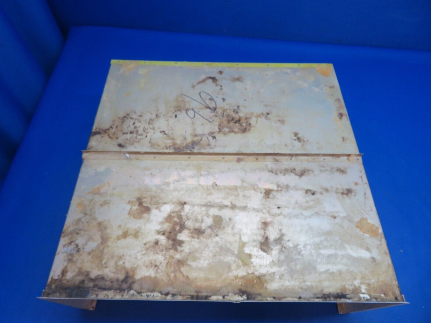 Lake LA-4-200 Baggage Compartment Shell FWD & AFT P/N 2-7404-5 (1222-831)