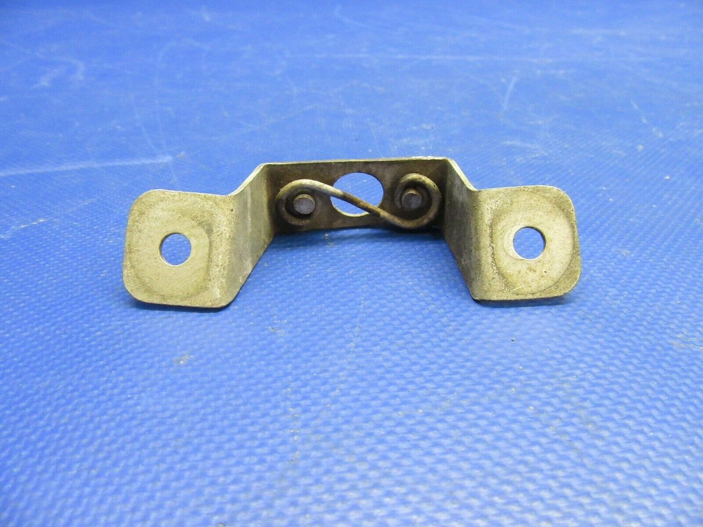 Beech Bonanza E35 Center Cowling Fastener Bracket P/N 35-910238-6 (0821-521)