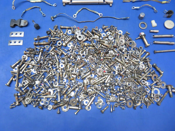 Diamond DA-42 Miscellaneous Hardware LOT (1023-554)