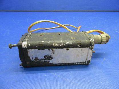 Narco VOA-4 VOR / ILS Navigation Converter Indicator CORE (0821-565)