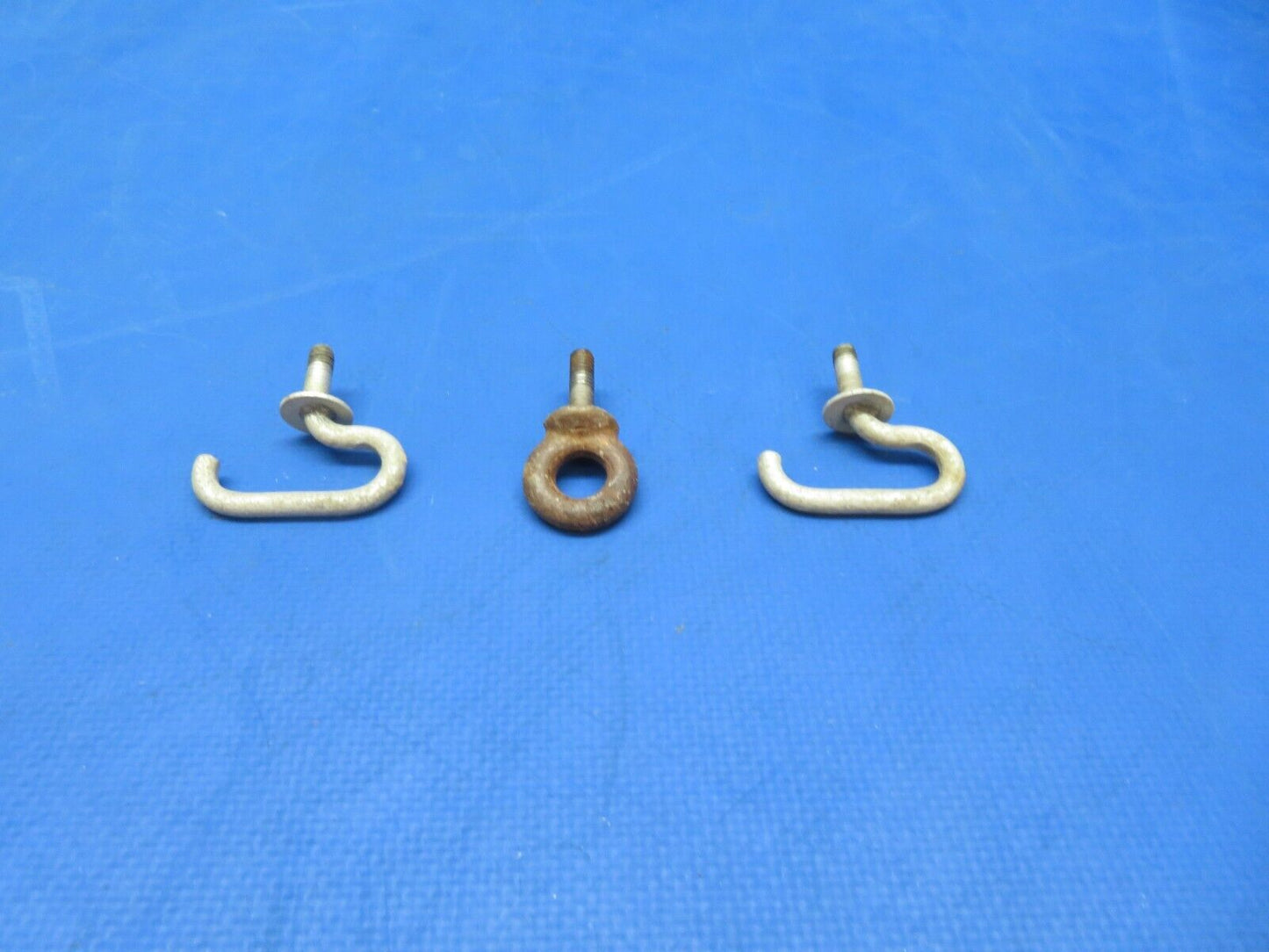Cessna 150 Baggage Tie Down Eyebolt & Hook P/N 1211203-1 LOT OF 3 (0823-593)