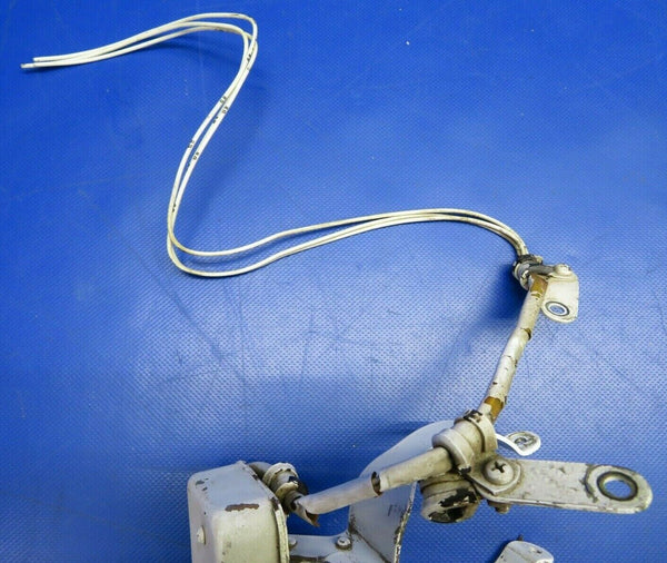 Beech Baron Landing Gear Safety Switch & Clamp P/N 95-361015-601 (0520-437)