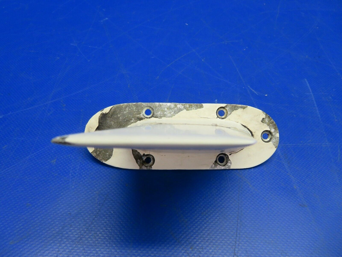 Beech Communications Components Blade Antenna P/N 35-5018 (0720-522)
