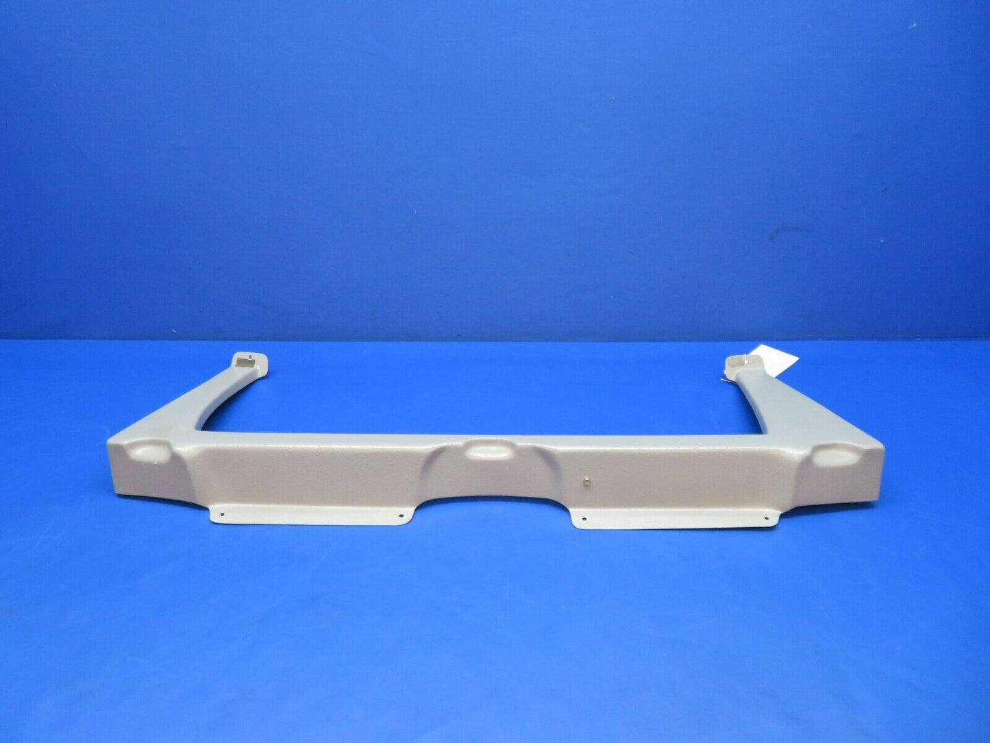 Diamond DA-42 Baggage Tray G1000 P/N D60-2554-01-00 (0623-410)