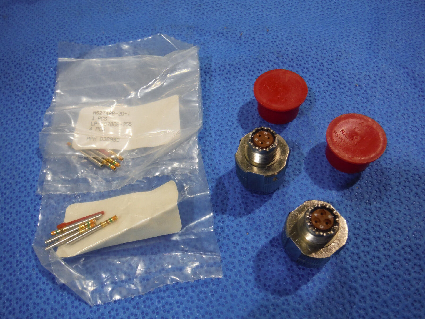 Amphenol Circular Connectors  LOT OF 2  P/N D38999/26FA98SB   (1015-25)
