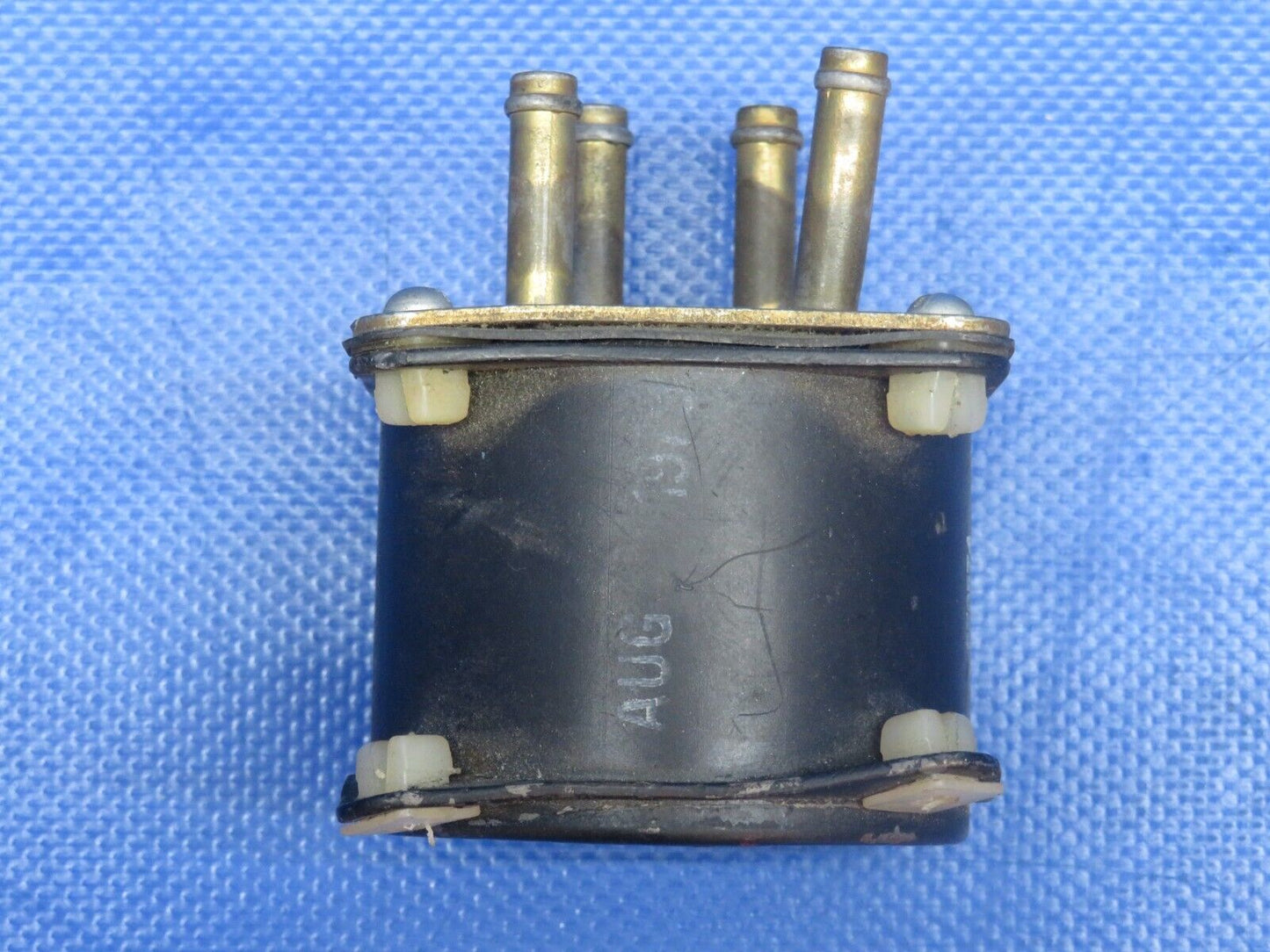Airborne Gyro Suction Indicator P/N 1G5-4 (0124-1177)