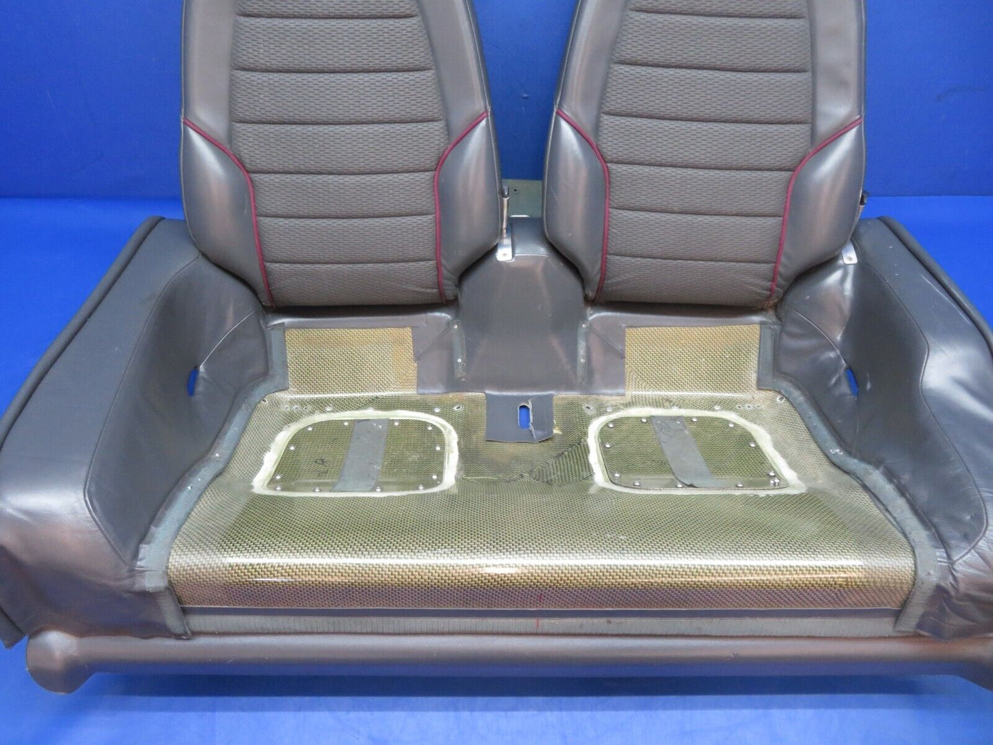 Diamond DA-42 Rear Seat Assy P/N D60-2521-00-00_1 Dark Grey Leather (0623-464)