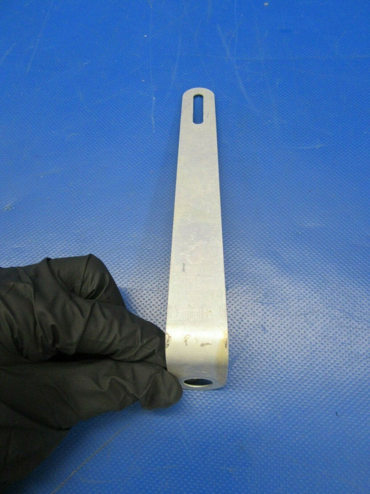 Diamond DA40-180 Lightening Protection Plate P/N DA4-5185-00-11 (0319-267)