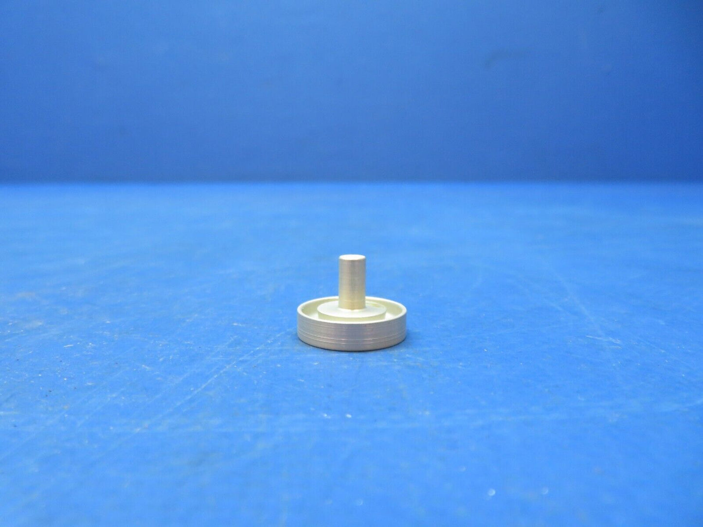 Beech Valve P/N 694-187805 NOS (1023-188)