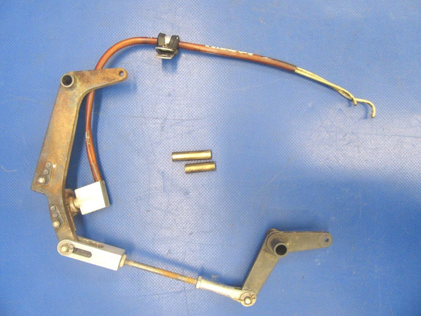 Cessna 210 E Uplock Linkage Main Gear P/N 1241428-1, 1241430-1 (0618-128)