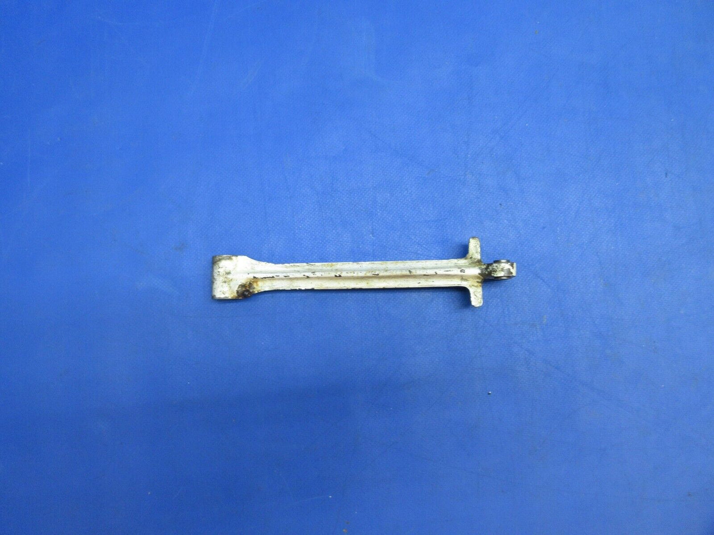 Beech C-35 Bonanza Main Gear Retract Leg P/N 35-815129 (1023-884)