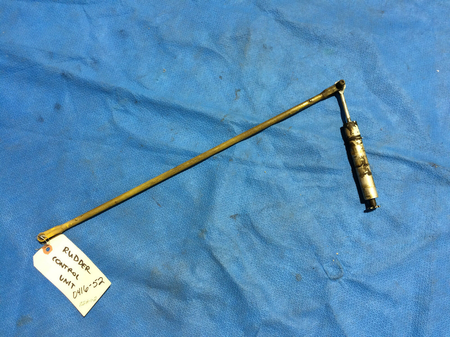 1955 Cessna 310 Rudder Trim Tab Actuator & Tube (0416-52)
