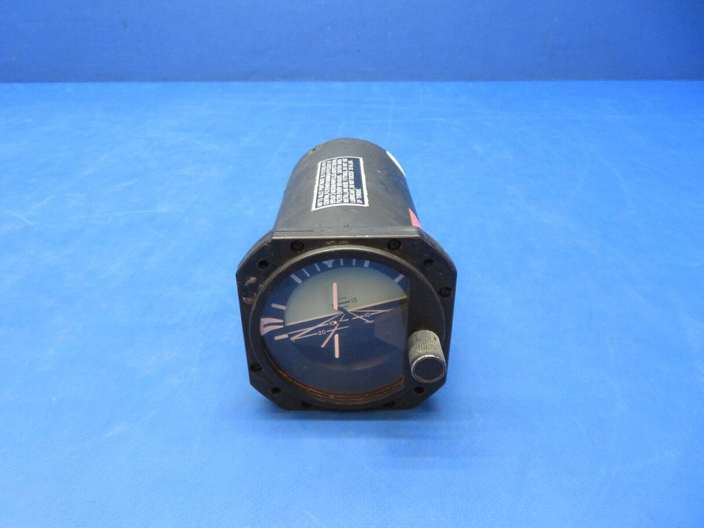 Edo-Aire Mitchell Attitude Gyro 5000E-8 P/N 52D66 CORE (1023-418)