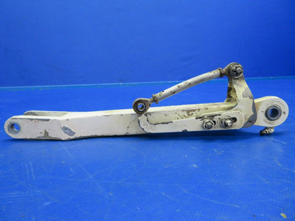 Cessna 310P LH Main Landing Gear Brace Assy P/N 5041000-47 (0620-799)
