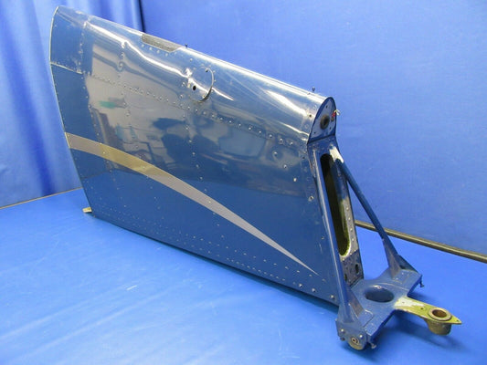 Piper PA-32RT-300 Lance II Vertical Fin / Stabilizer P/N 78908-03 (0121-220)