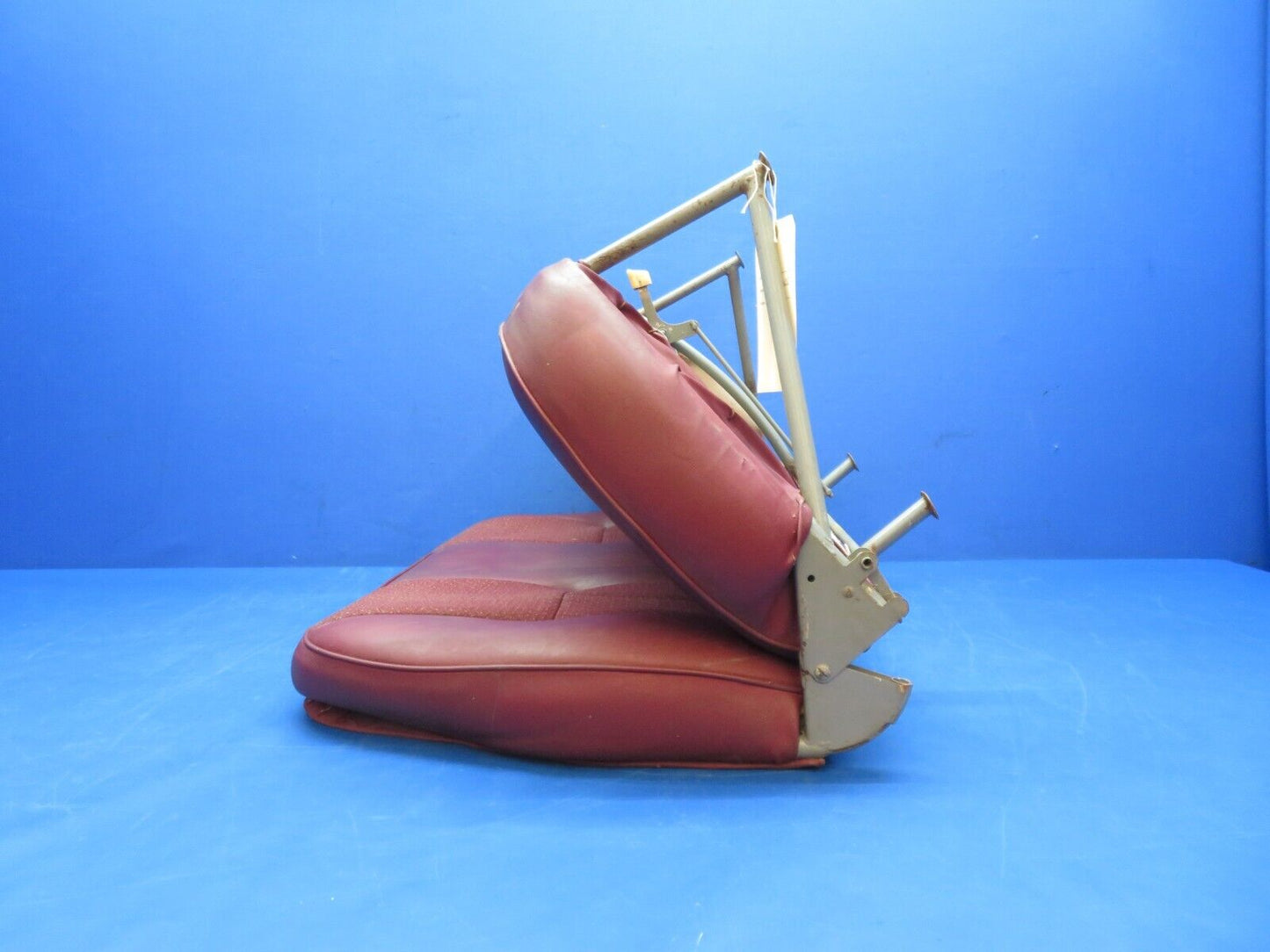 Cessna 172 / 172I Rear Seat Assy Maroon Vinyl Reclining P/N 0514010-1 (0923-608)