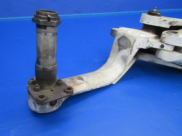 Beech Sierra C24R Main Landing Gear RH P/N 169-810001-22 (0819-157)