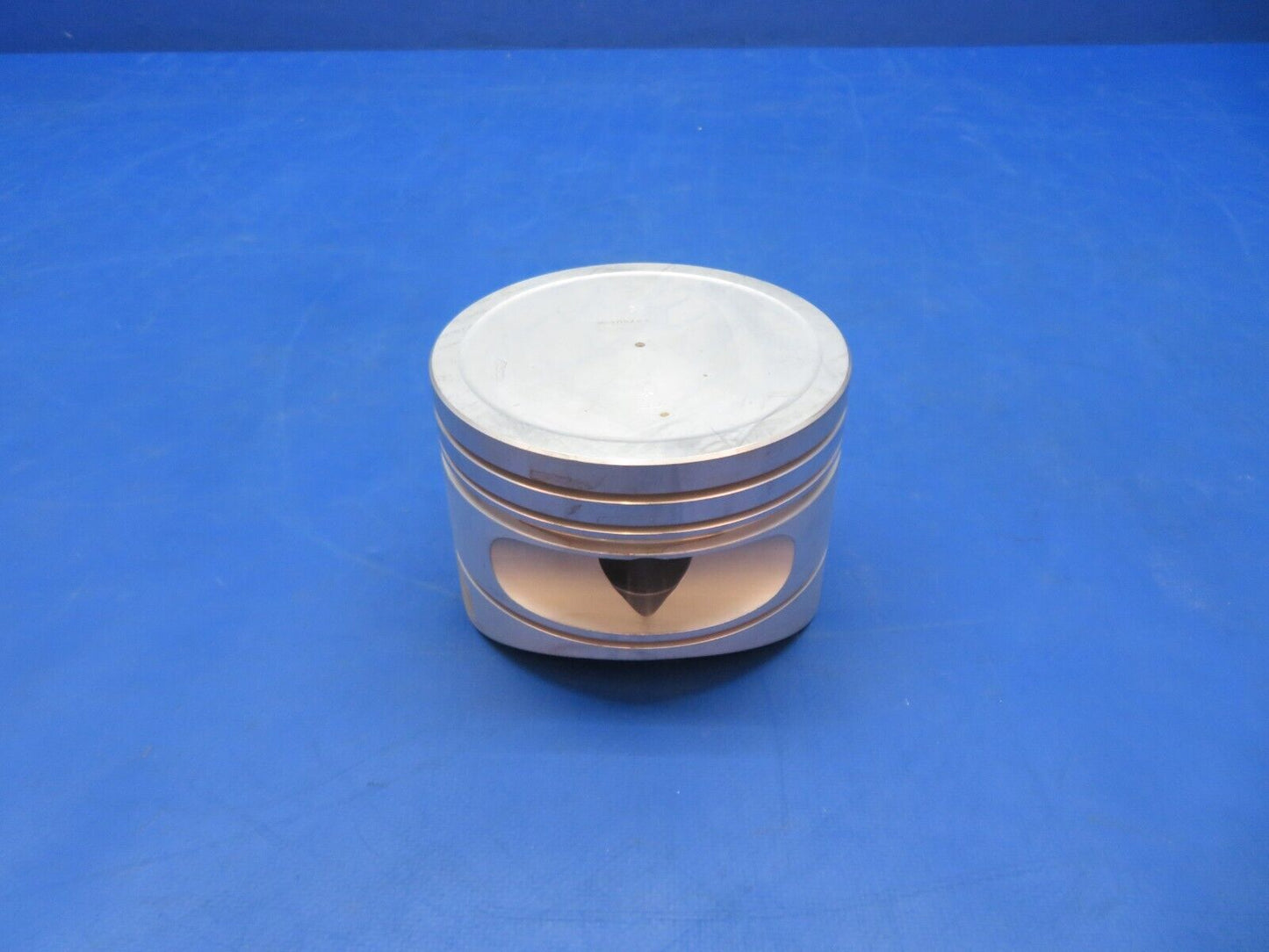 Continental Piston P/N 640945 NEW OLD STOCK (0923-664)