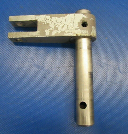 Beech Sierra C24R Arm Side Brace w / Pin P/N 169-810001-23 (0719-136)