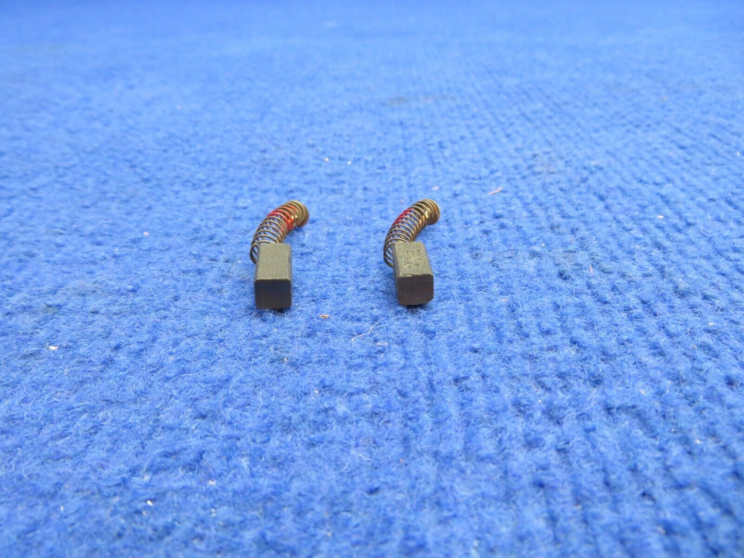 Hartzell/Prestolite Alternator Brush P/N 11-74 ALE-1013AS LOT OF 2 NOS (0622-58)
