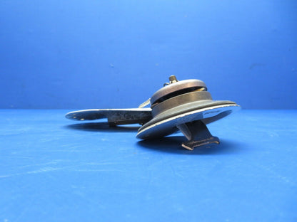 Cessna 310 / 310Q Tip Tank Fuel Cap & Adapter Assy P/N 0823410-9 (0823-772)