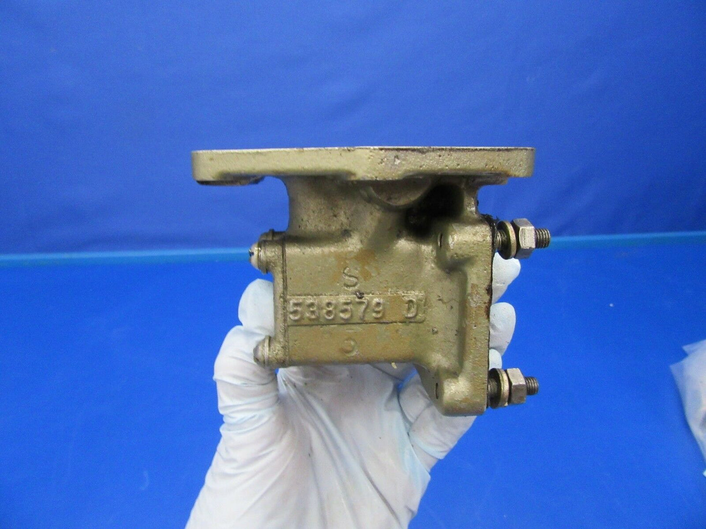 Cessna 310 0-470-M Tach Drive P/N 538579 (0118-97)