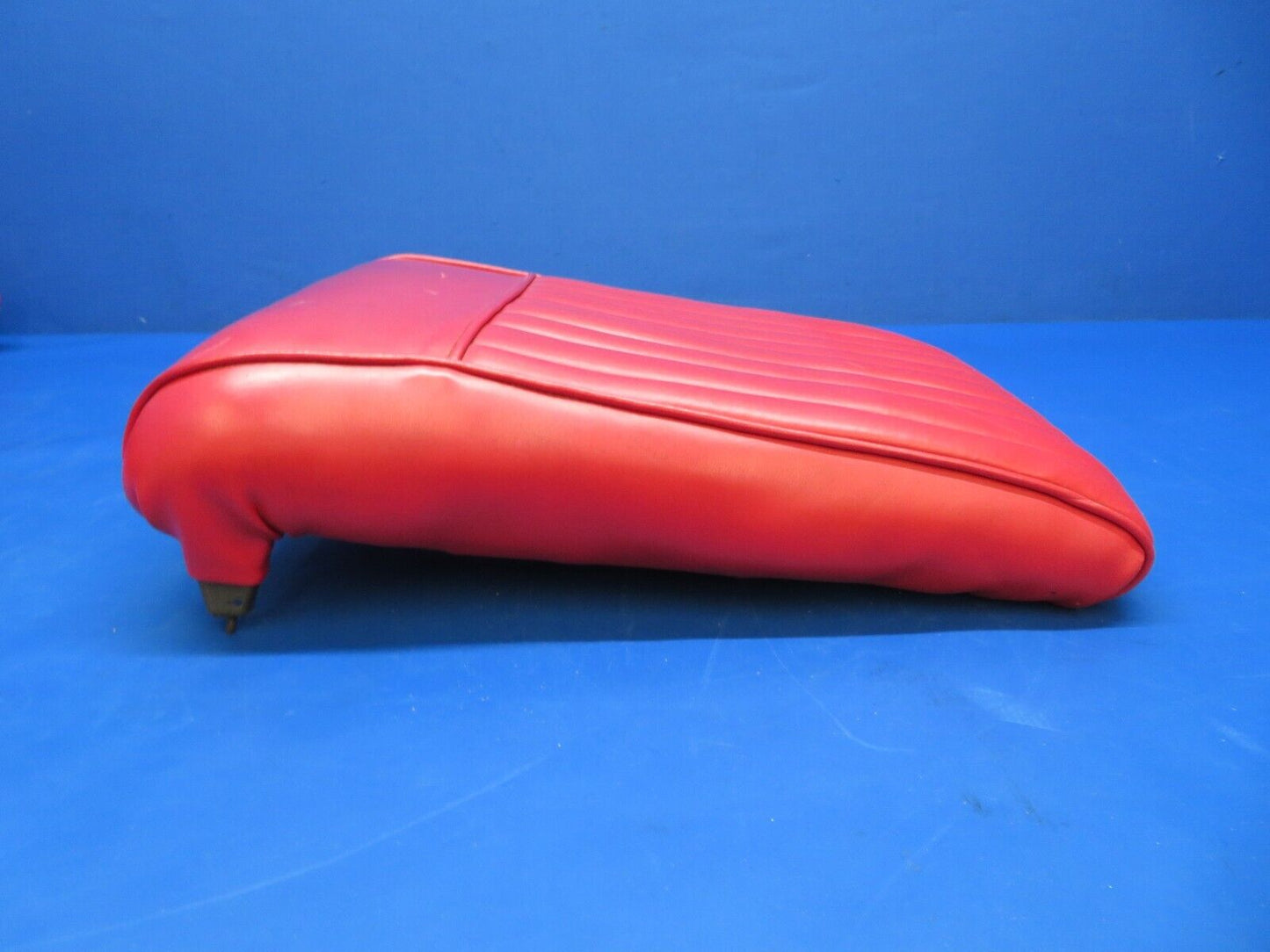 Cessna 120 Seat Assy Red Vinyl P/N 0413185, 0413185-1, 0411736 (0423-40)