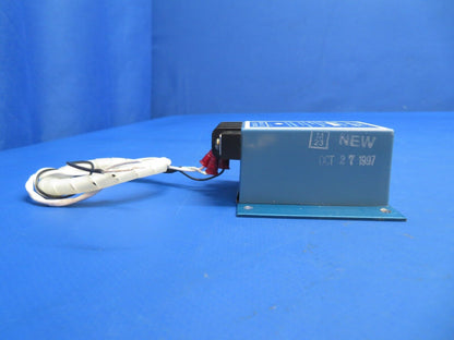 Piper PA-34-200T Seneca II Mid-Continent DC-AC Inverter  P/N MD26-14 (0223-805)