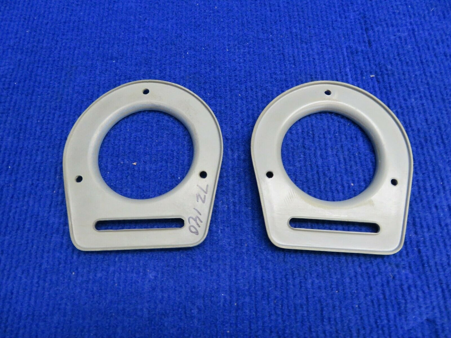 Piper Cover Assy Air Vent Flange LOT OF 2 P/N 65735-19 Blue Plastic (0222-621)
