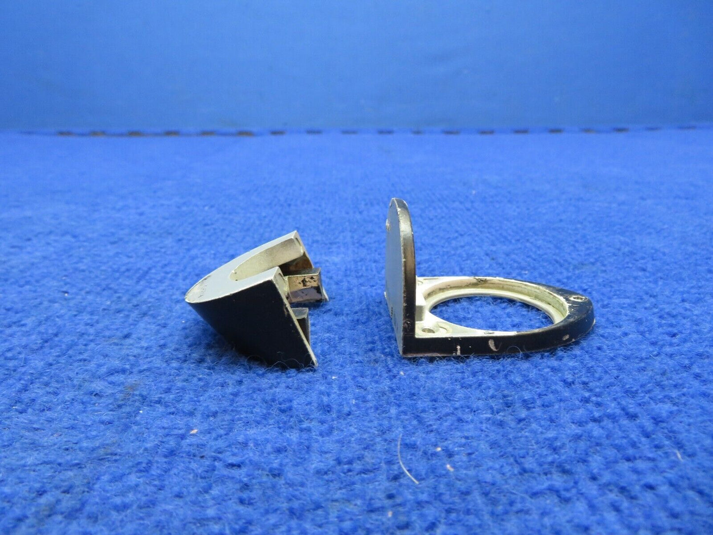 Beech Baron 58 Grimes Position Light w/ Green Lens P/N A-1815A-G-7512 (0722-307)