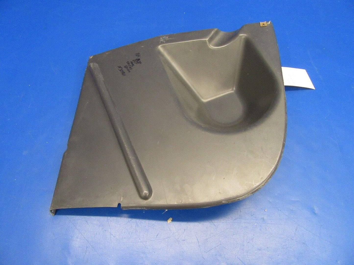Piper PA-34-200T Seneca II Panel Baggage Compartment RH P/N 96803-00 (1119-144)