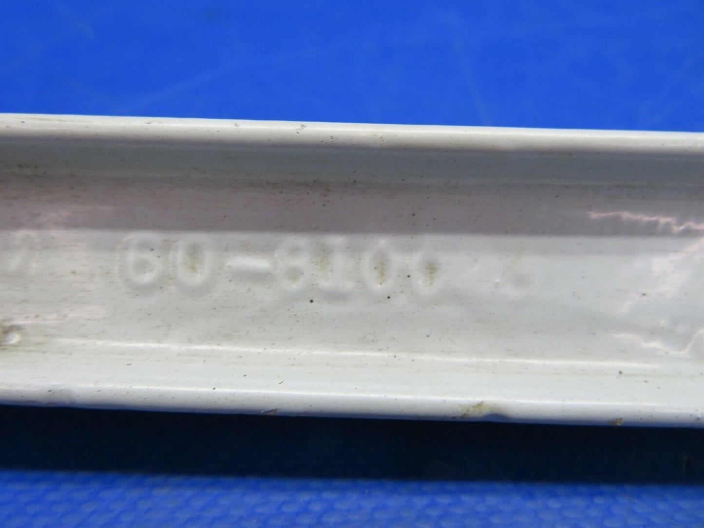 Beech 58P Leg Assy Brace Retract P/N 60-810028-17 (0620-461)