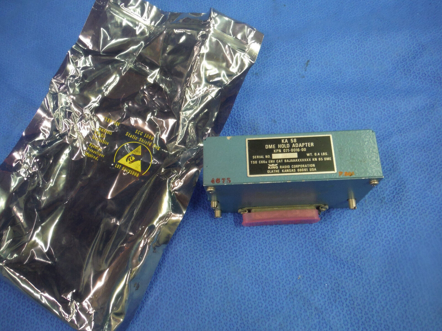 King KA-58 DME Hold Adapter P/N 071-0016-00  (1015-259)